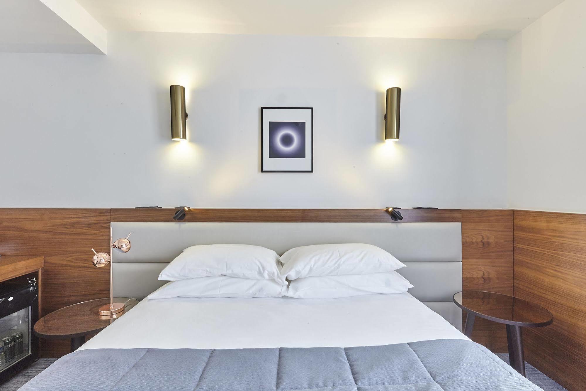 Royal Phare 3* Parigi